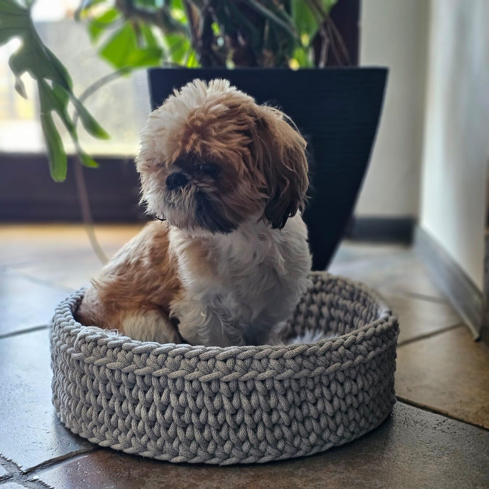 FluffyLoft™ Luxury Crochet Pet Bed - Handmade Cotton Rope & Soft Fur Nest with Plywood Base