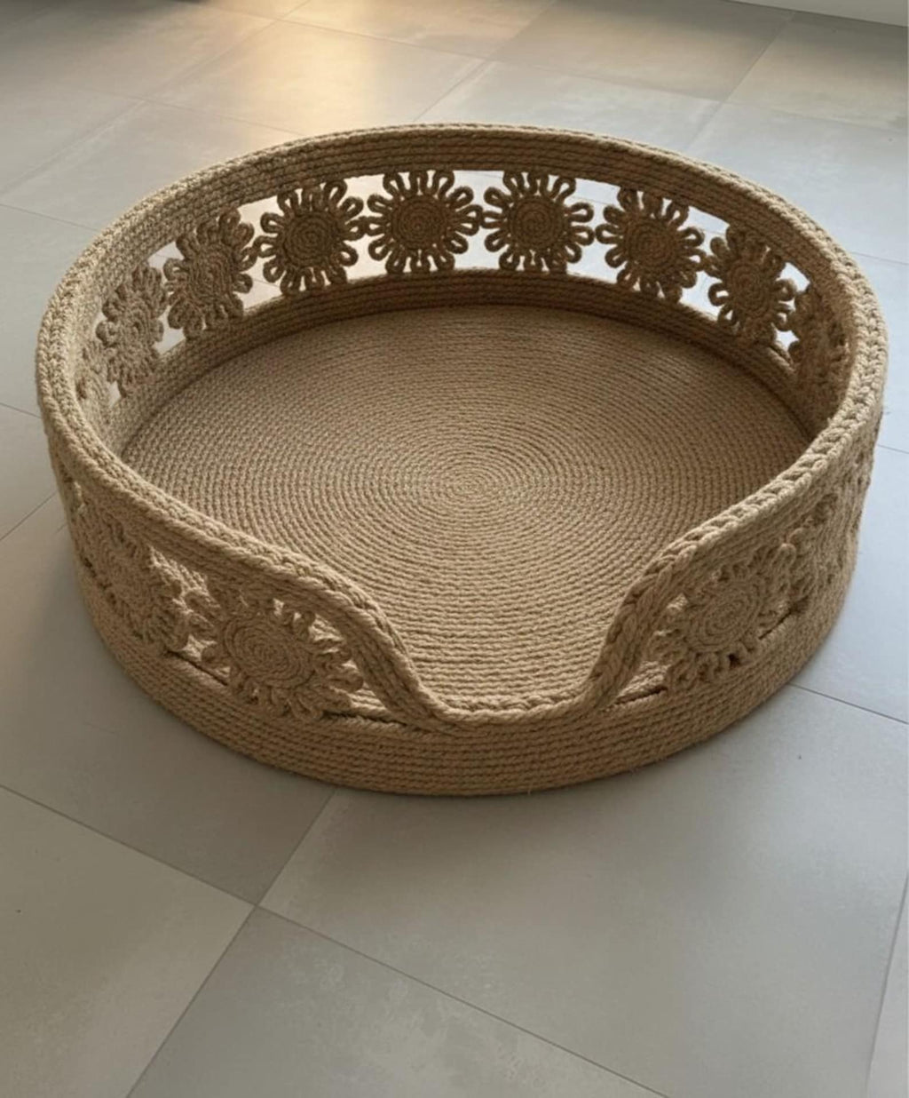 FluffyLoft™ Luxury Macrame Jute Pet Bed - Handmade Boho Flower Nest for Cats & Small Dogs